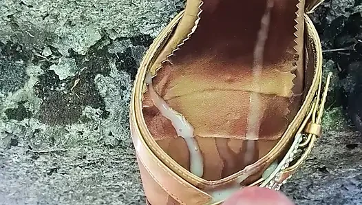 Cum on shoes