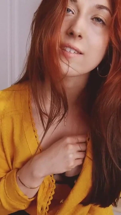 "BACKTOSCHOOL2019 31 talimatı - öğretmen porno mag okurken yakalandı."