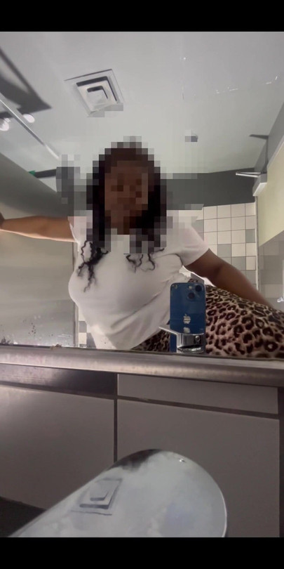 What Would You Do If You Found Me Under Your Christmas Tree! | Clip 1