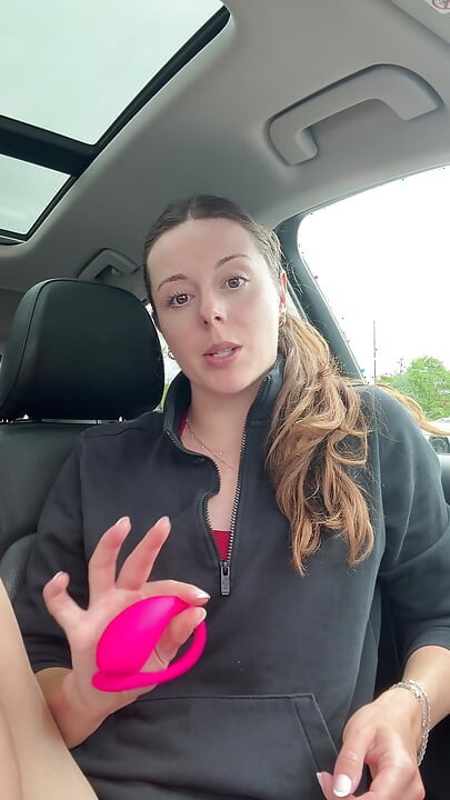 Trying to Golf in a Simulator with My Lush in! Trying Not to Cum While I Swing!
