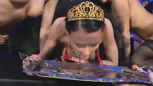 Сперма Королева - Сцена No03