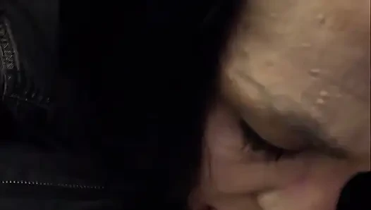Stellen sie sich vor, sie bekommen einen rauchenden blowjob von einer gothic-hexen-MILf