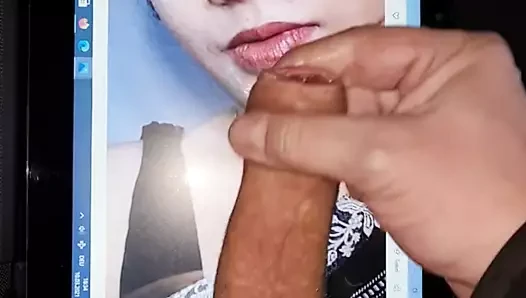 Cumlovepics üzerinde Cum