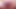 大きな乳首を持つブルネットの美女が、ソロで膣をもたるときにオーガズムに達する