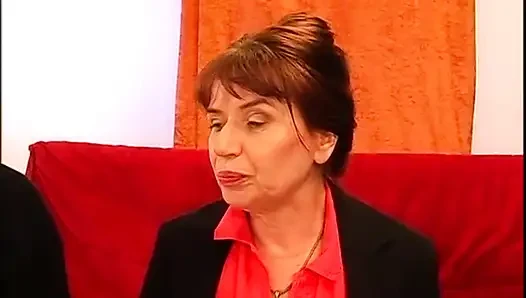 Üvey anne son orgazmım!!