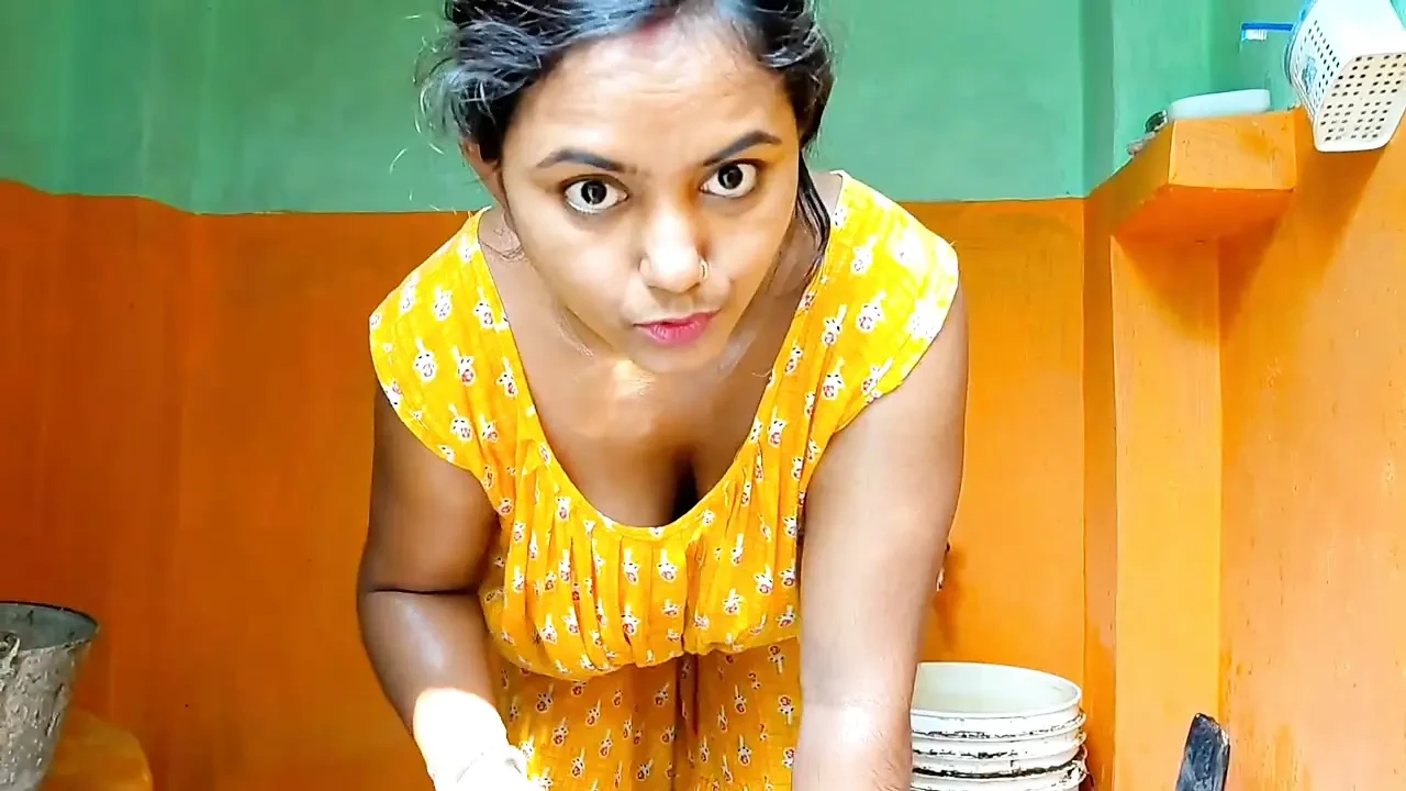 Fuck My Indian Desi Mausi While No One Is In Home