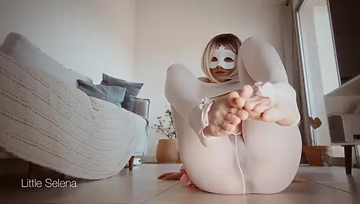 Odanın her yerine ve kendime işedim