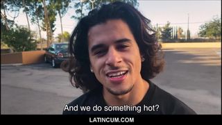 Amatorski długowłosy sportowiec latynoski seks z filmowcem za gotówkę