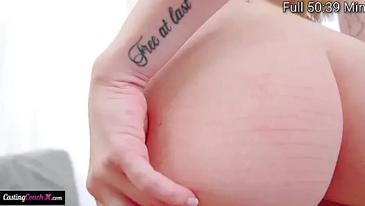 Cewek nakal rambut cokelat dientot habis-habisan di sofa casting bokep pertamanya