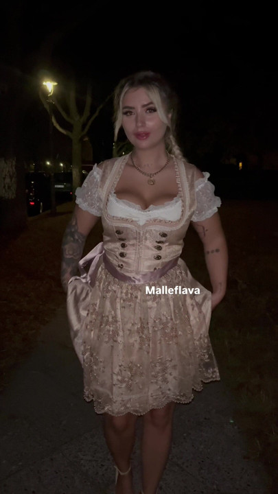 Dirndl slut
