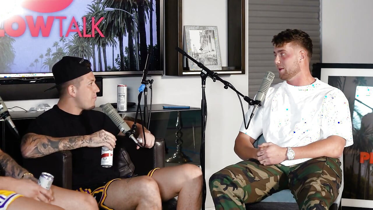Harry Jowsey on Dating Khloe Kardashian Rumours