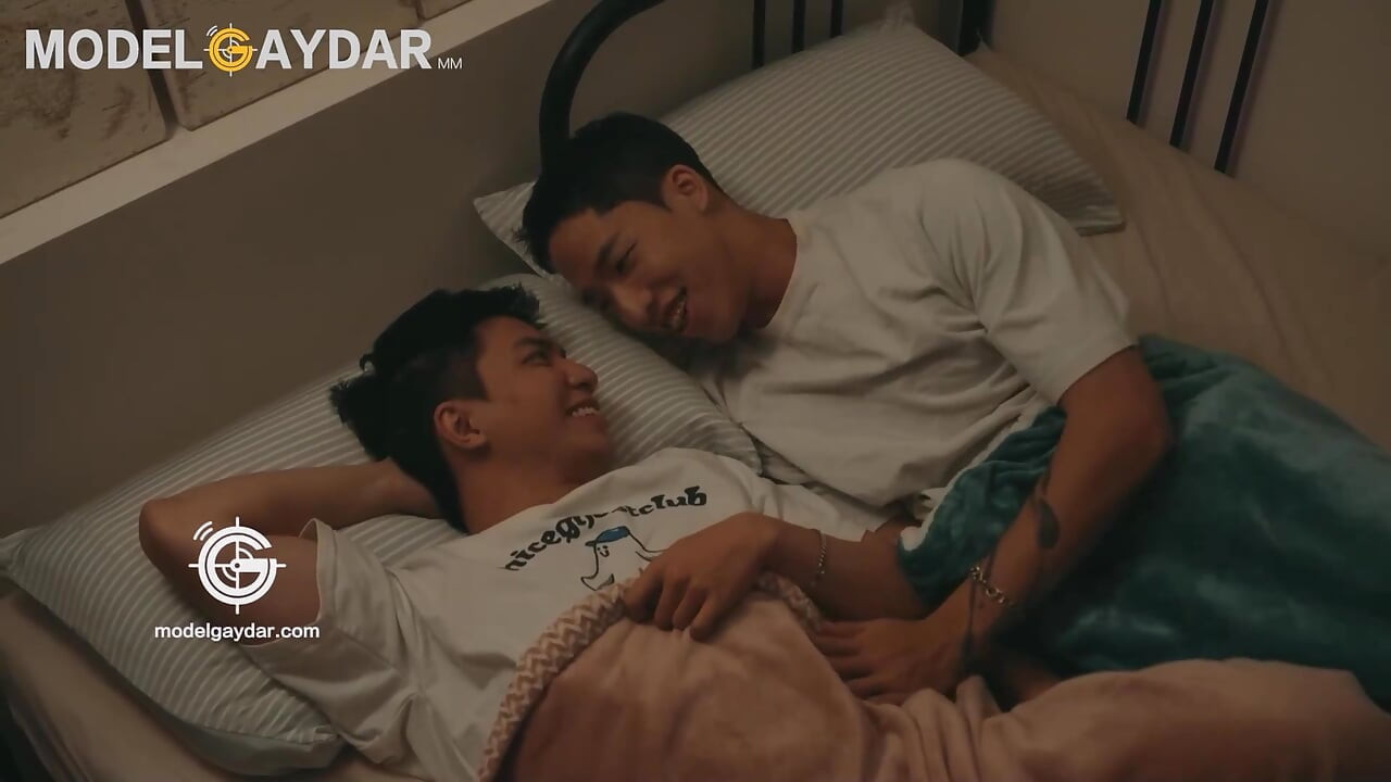 Open Invitation Boyfriends Break the Monotony with Raw Strangers