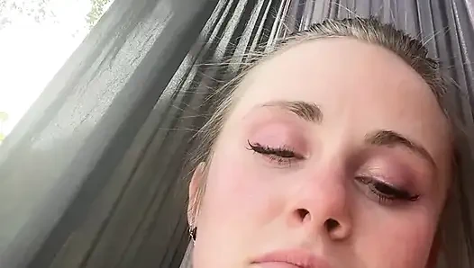 Трансляция началась