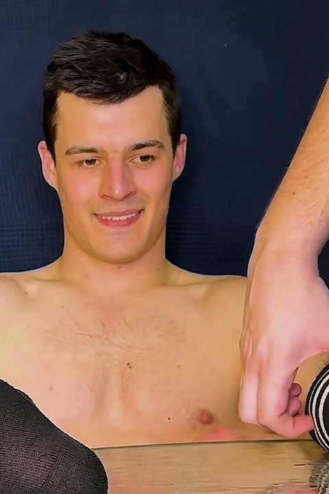 Crown of Victory: Bound Beneath Young Footballer Kupen’s Winning Soles