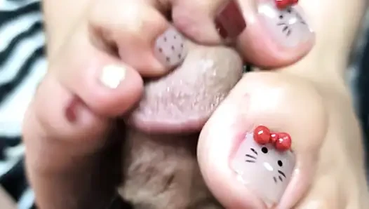 Acoletteyyy's Cutesy Toes Pressie-Pressed His Sensitive Cock Head to Cumming Hard