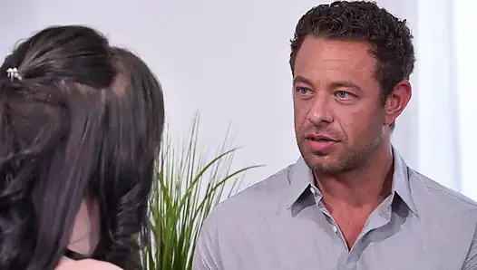 Sexy Teen with a Perfect Pussy Gets Filled with Big Cock