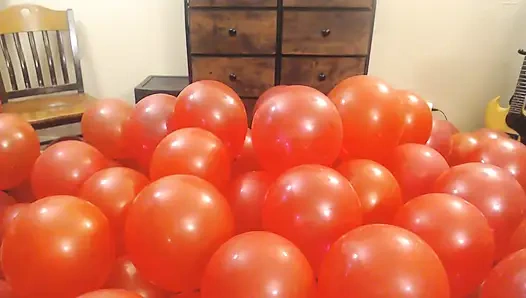 99 red ballons lesbisches spiel