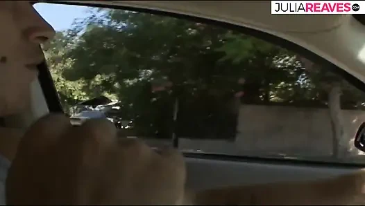 Susi sarışın bir melek ama sürekli sekse ihtiyacı olan bir melek