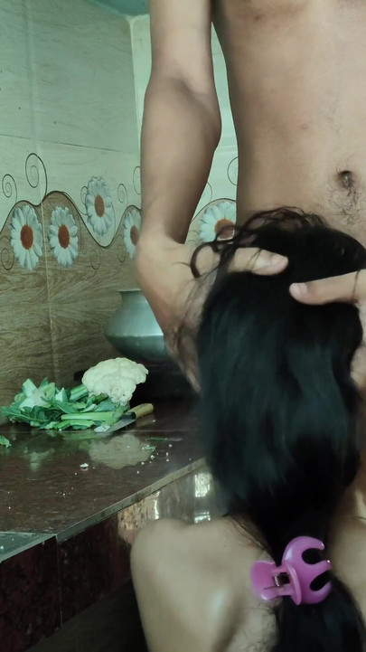 Getting hard fuck in kitchen, Bangladeshi Girl fucked in kitchen | Clip 2