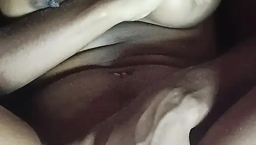 Сиськи и киска студентки