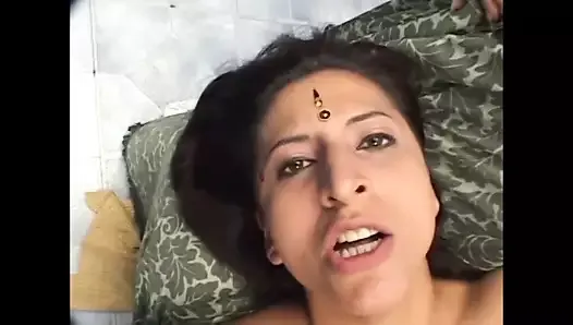 Threesome Hardcore Indian Fucking Mature Slut Pussy Nailed