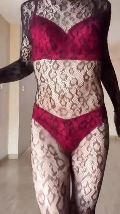 Μογγολική αδερφή Femboy Crossdresser