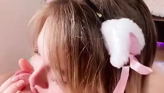 Young Egirl Give Sweet Blowjob