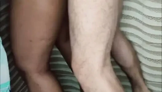 Analsex im Bad stehen