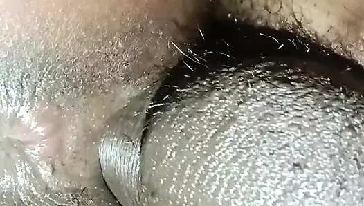 Üvey kayınbiraderi geceleri onunla buluşması için üvey erkek kardeşini aradı