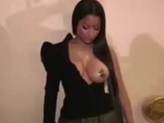 Nicki Minaj boob