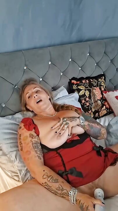 The Real Mccoy.100 Genuine Masturbation