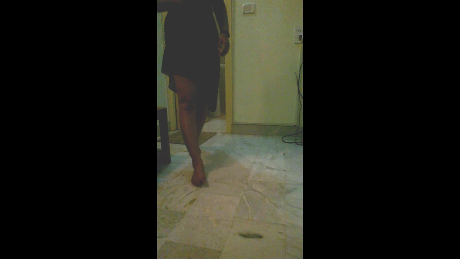 My Priya er black dupatta walk after coming from bathroom like blessing and got her big Boobs "Chunnu" ,"Munnu" Squeezed ! B22