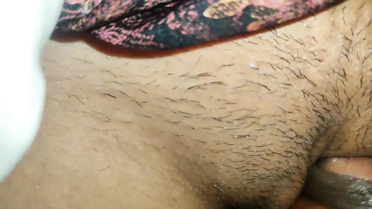 Rajasthani neha milk and water in pussy cum