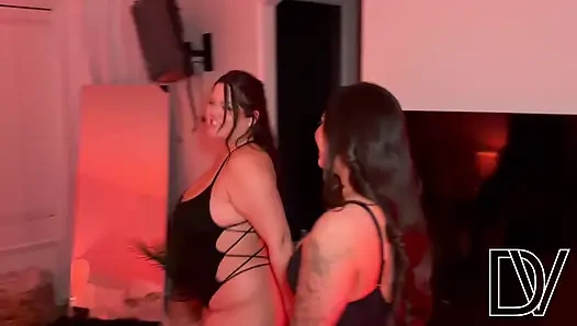 Real Amature Lesbian Sex! Intense Passionate Massage and Pussy Eating Ft Jacqueline Valentine