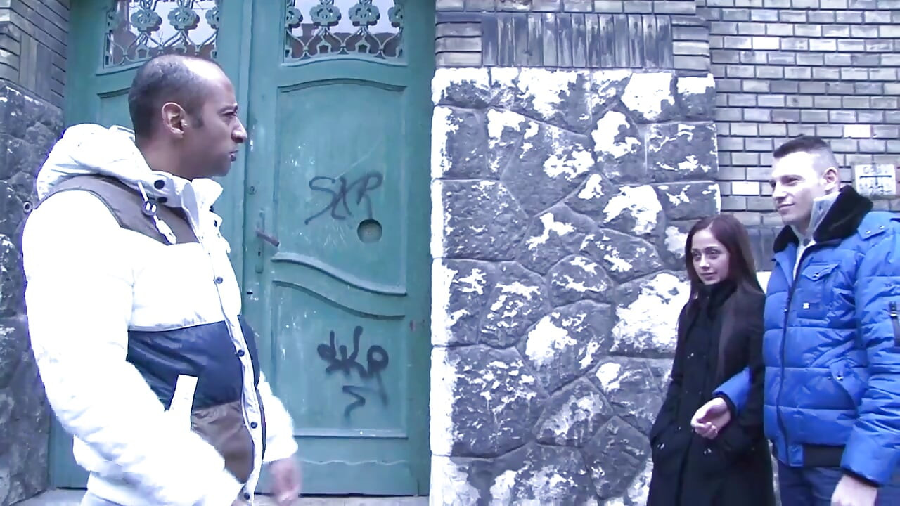 Cuckold & interracial anal sex