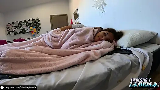 I Go From Watching Netflix with My Stepbrother to Fucking Hard and Delicious with Cum on Buttocks Ho