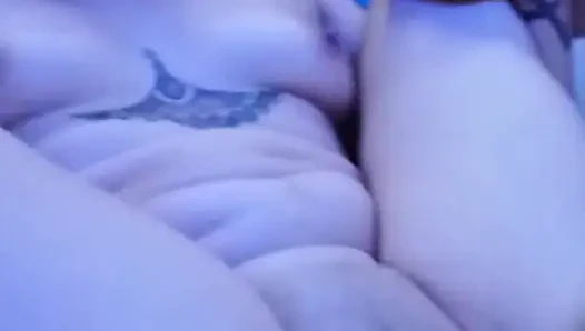 Bu kız bana en iyi anal seksi yapıyor