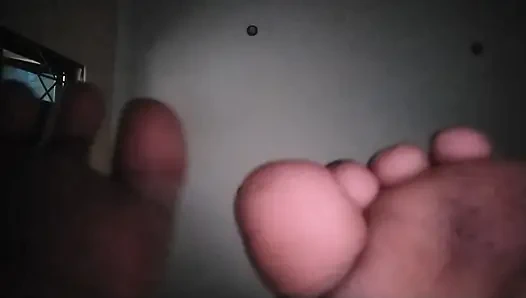 Cute hottie 18+ blesses you with her filthy feet to lick clean in exchange for all your assets.