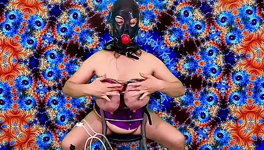 Tante seksi hucow memerah susunya