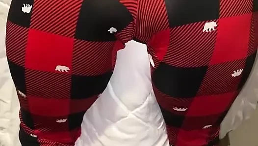 Melove Sexy Butt In Tight Red & Black Pants