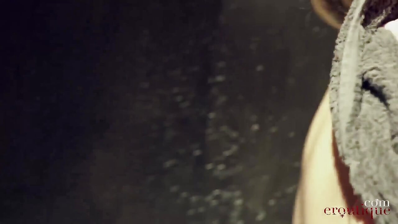 Dee Vine - Peony Bloom Rabbit Orgasm