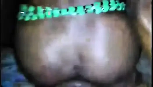 die ehefrau meines besten freundes fickt mich heiß. Wenn mein freund nicht da ist.