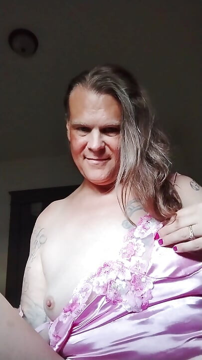 Pink & Lace Dildo Play