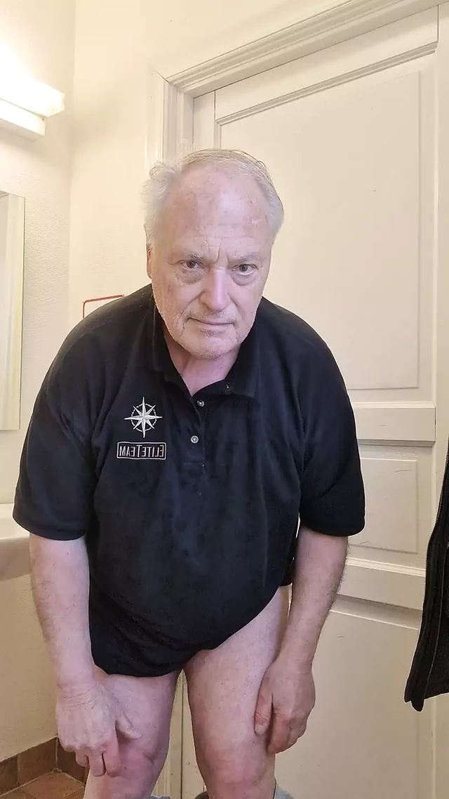 Horny old shaved man strip