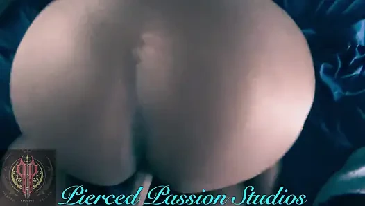 Big Ass Aunty takes backshots the best