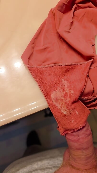 Schmutziges teen-höschen