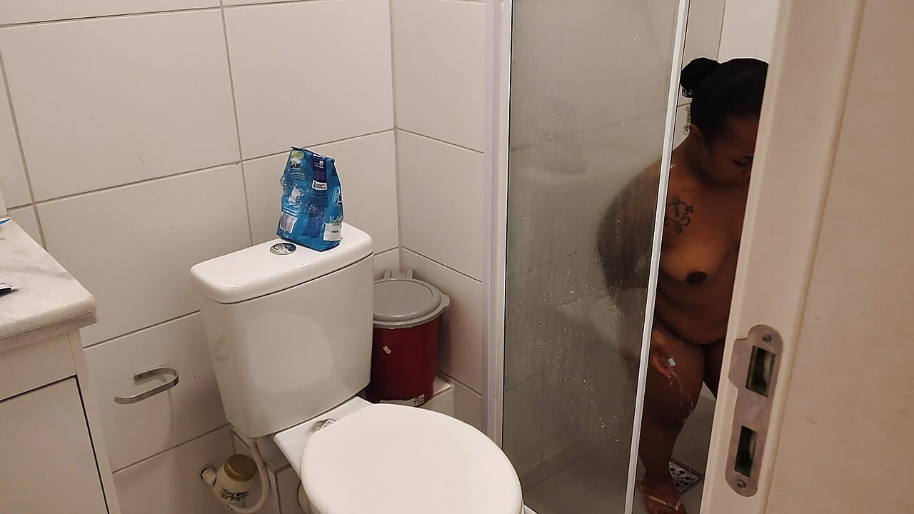 Papai Tomando Banho Junto Com an Minizinha