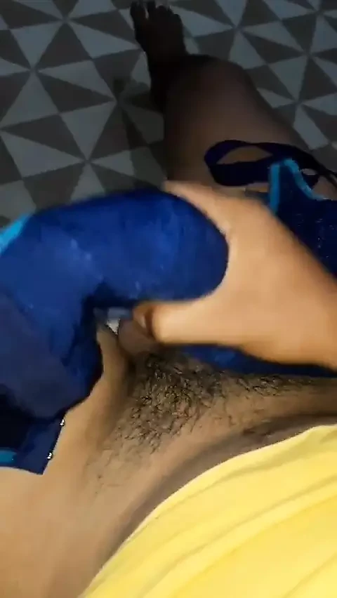 Pemburu bh tante Tante saya crot in