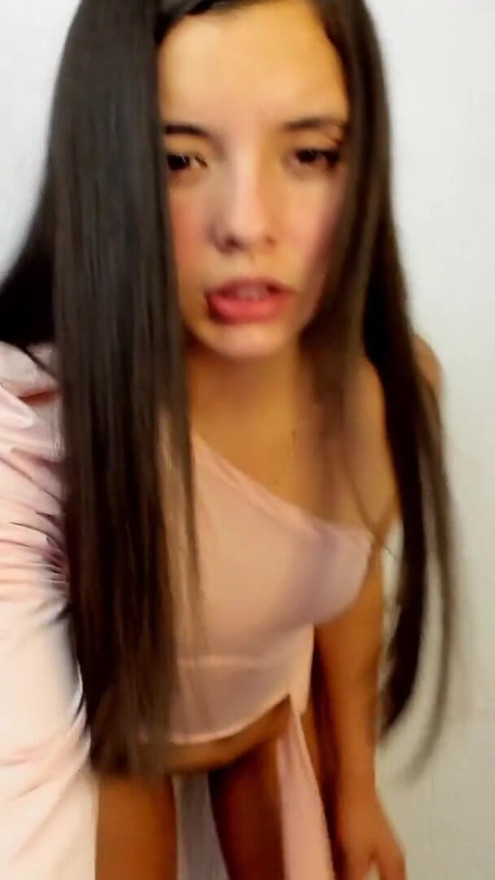 Cute Colombian webcam model with youthful appearance tries to seduce you with her small and young body | Clip 1