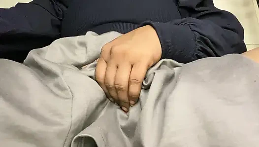 Tamil kız arkadaş konuşurken parmaklarken sekse ihtiyacı var